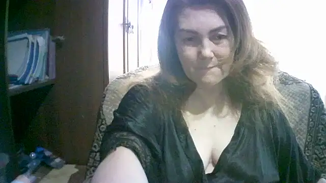 Madame-Butterfly online show from 10-30-25, 10:16