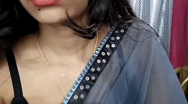 Snapshot of sexy_m23 chatting on 01-13-25, 06:05 sexy m23 online show from 01-13-25, 06:05