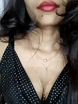 Snapshot of sexy_m23 chatting on 01-19-25, 04:04 sexy m23 online show from 01-19-25, 04:04