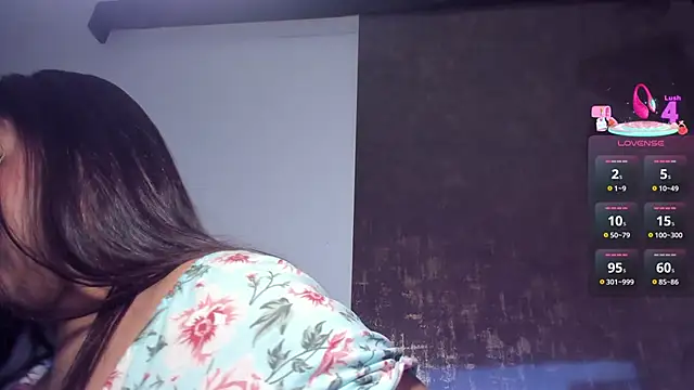 klhoe boobs online show from 06-21-26, 03:42
