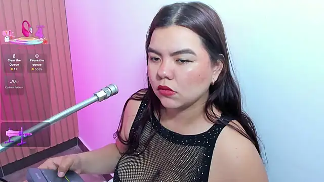 klhoe boobs online show from 06-29-26, 03:46