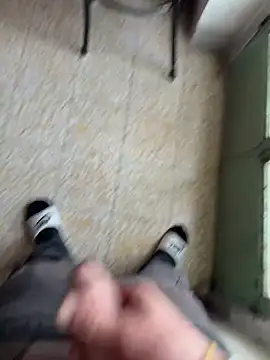 Snapshot of Miky_21 chatting on 03-25-26, 04:35 Miky 21 online show from 03-25-26, 04:35