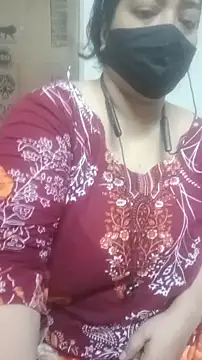 Snapshot of zeepe19 chatting on 06-19-26, 04:55 zeepe19 online show from 06-19-26, 04:55