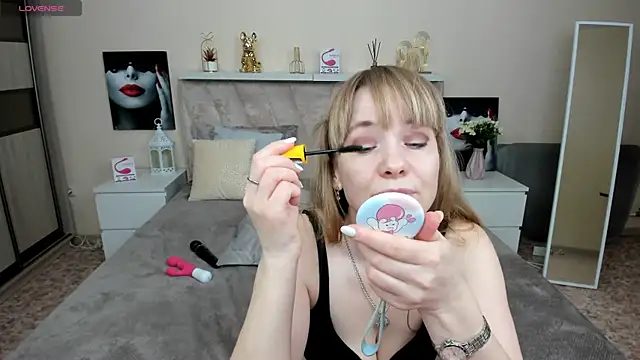KattyPeachX online show from 03-21-25, 01:13