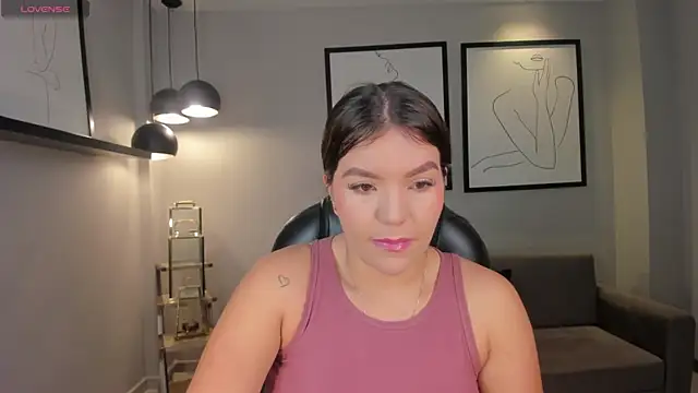ValeriaRoldanX online show from 06-19-26, 11:36