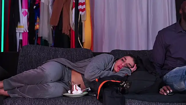 MacTroy online show from 02-22-25, 08:31