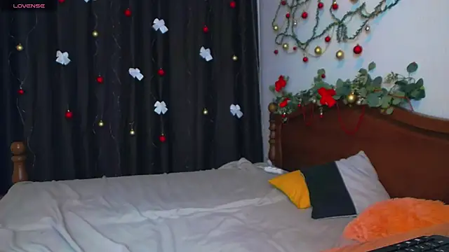 Snapshot of Lillianhot68 chatting on 01-07-25, 11:48 Lillianhot68 online show from 01-07-25, 11:48