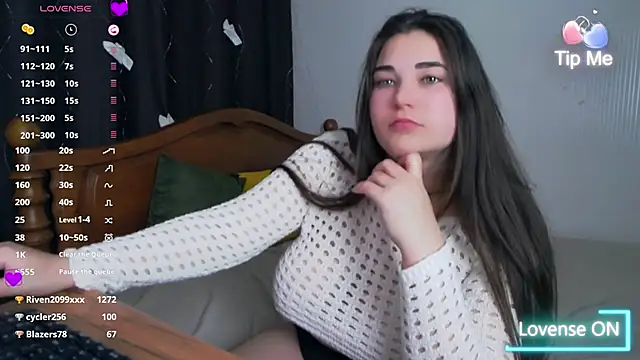 Snapshot of Lillianhot68 chatting on 02-03-25, 02:24 Lillianhot68 online show from 02-03-25, 02:24