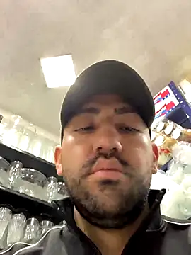 JuanZapata33 online show from 12-04-24, 05:55