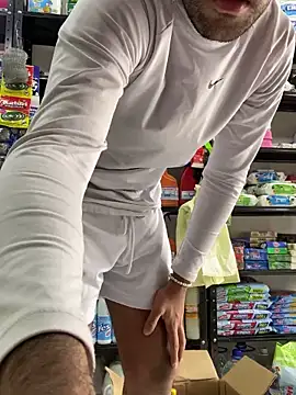 JuanZapata33 online show from 12-14-24, 05:36