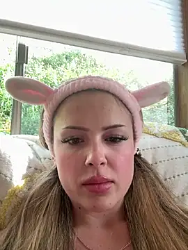 Snapshot of biancasuger chatting on 03-11-26, 10:27 biancasuger online show from 03-11-26, 10:27