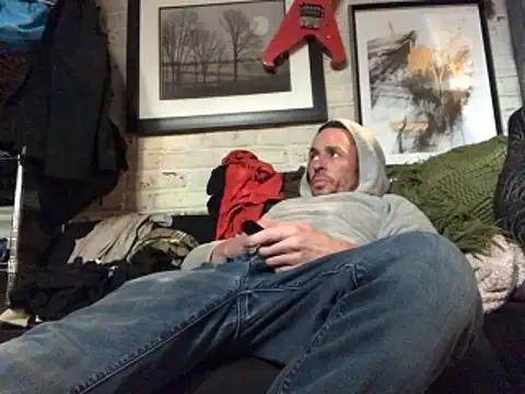 Gman143187 online show from 12-19-24, 04:24