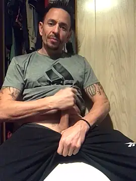 Gman143187 online show from 12-24-24, 01:59