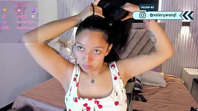 Valery wang online show from 01-17-26, 11:59