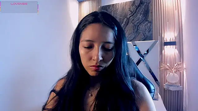 Valery wang online show from 04-25-26, 11:57