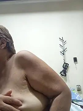 florecita69 online show from 02-22-26, 01:29