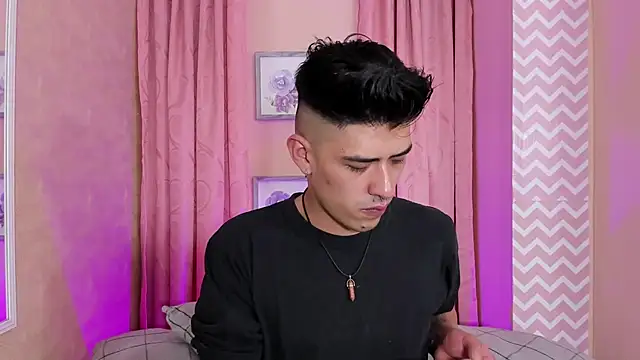 Snapshot of Ryan_Clark_ chatting on 12-13-24, 08:15 Ryan Clark online show from 12-13-24, 08:15