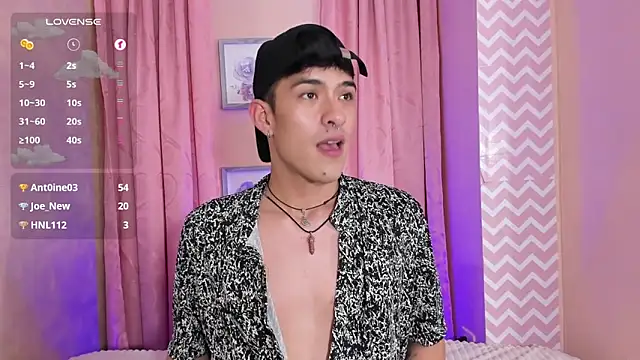 Snapshot of Ryan_Clark_ chatting on 12-29-24, 11:50 Ryan Clark online show from 12-29-24, 11:50