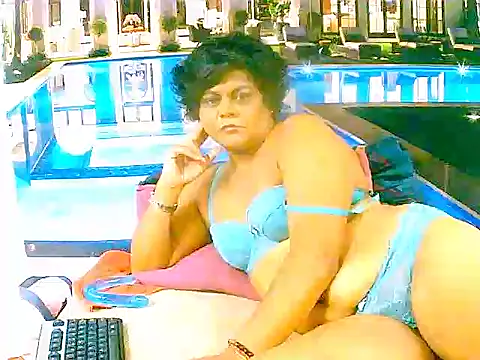 Snapshot of indianCherryPie chatting on 02-14-25, 12:47 indianCherryPie online show from 02-14-25, 12:47