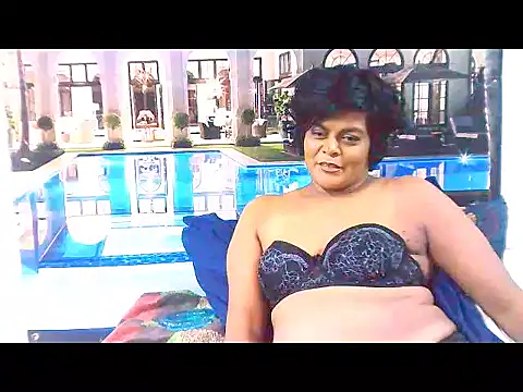 Snapshot of indianCherryPie chatting on 03-08-25, 09:08 indianCherryPie online show from 03-08-25, 09:08