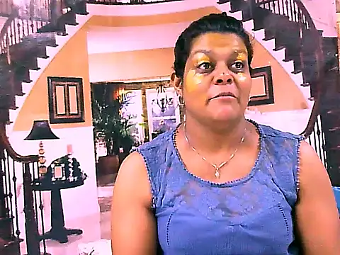 Snapshot of indianCherryPie chatting on 09-10-25, 05:29 indianCherryPie online show from 09-10-25, 05:29