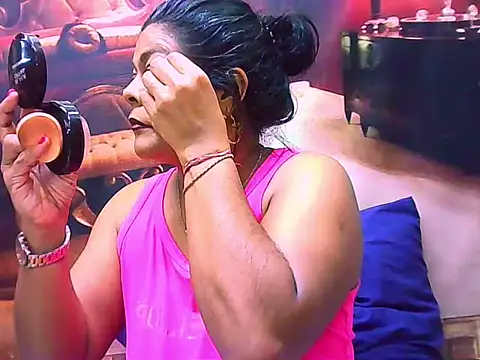 indianCherryPie online show from 06-18-26, 06:13
