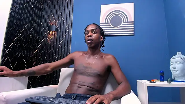 LarryCollin online show from 02-02-25, 07:41