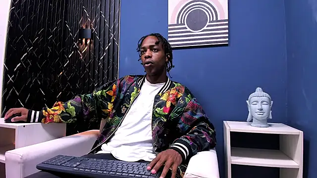LarryCollin online show from 02-06-25, 03:06