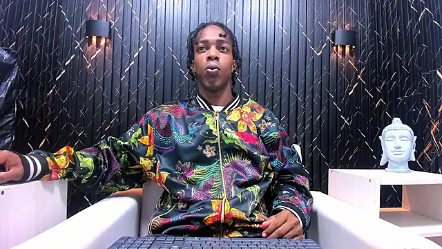 LarryCollin online show from 02-13-25, 03:18