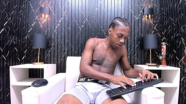 LarryCollin online show from 02-20-25, 09:44