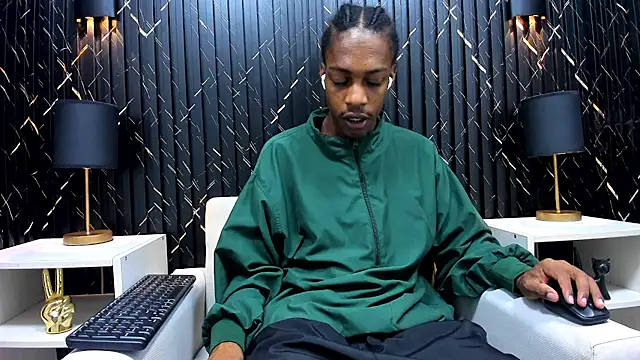 LarryCollin online show from 03-05-25, 03:29