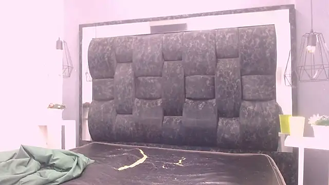 LarryCollin online show from 03-06-25, 03:46