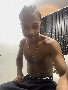LarryCollin online show from 03-18-25, 04:04
