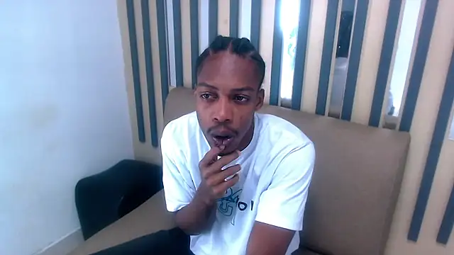 LarryCollin online show from 03-20-25, 12:22