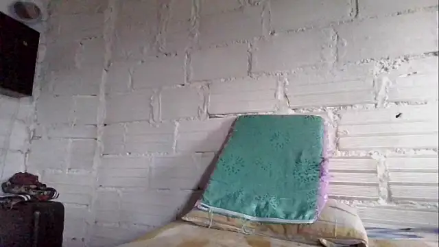 LarryCollin online show from 10-22-25, 05:02