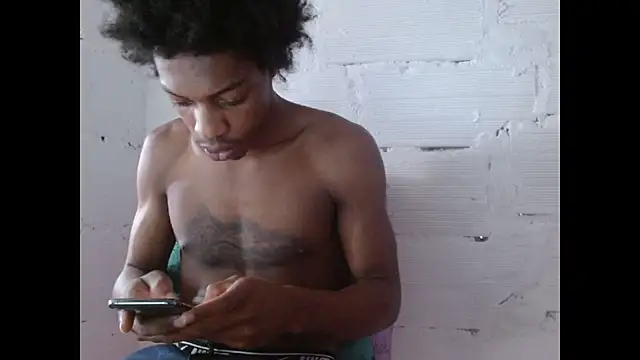 LarryCollin online show from 11-11-25, 04:29