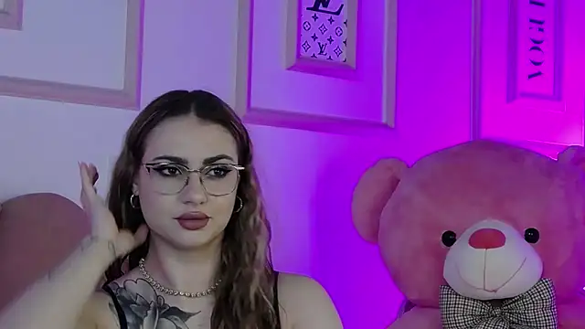 Abby  White online show from 05-02-26, 04:45