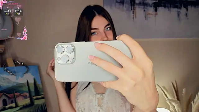 Snapshot of MaryJacksoon chatting on 10-14-25, 07:42 MaryJacksoon online show from 10-14-25, 07:42