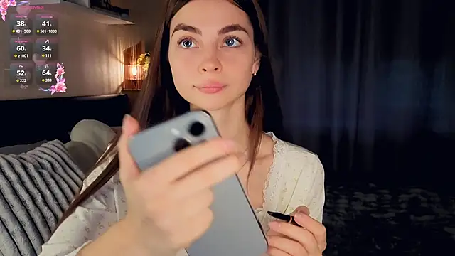 Snapshot of MaryJacksoon chatting on 10-19-25, 07:53 MaryJacksoon online show from 10-19-25, 07:53