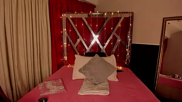 Snapshot of MicaelaHot_ chatting on 02-11-26, 03:11 MicaelaHot online show from 02-11-26, 03:11