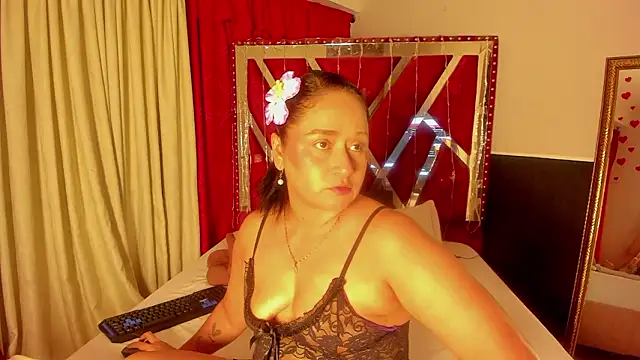 Snapshot of MicaelaHot_ chatting on 03-18-26, 03:09 MicaelaHot online show from 03-18-26, 03:09