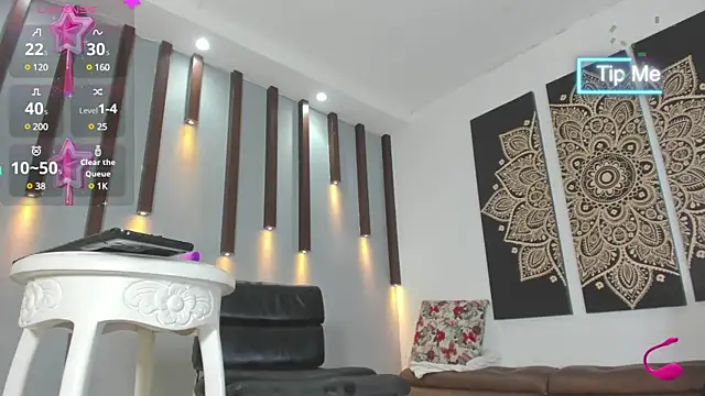 black cami online show from 01-12-25, 11:47