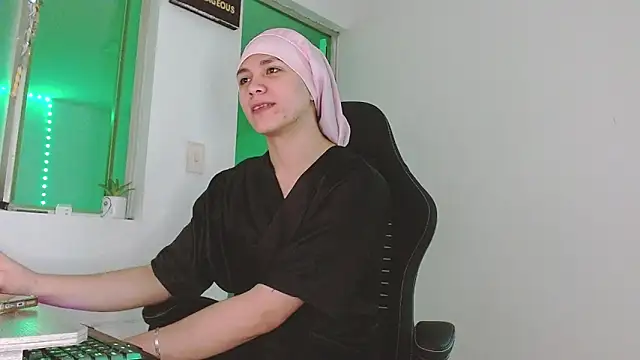 giuliana andrade online show from 03-21-26, 12:26