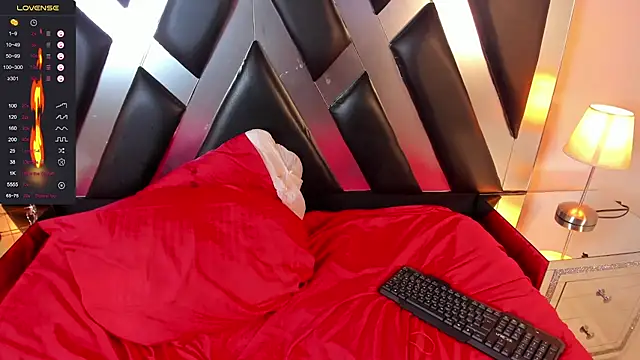 lauren mills1 online show from 02-15-25, 10:11