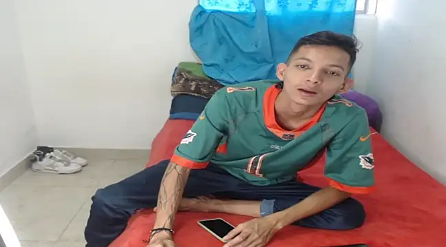 Gekobad online show from 12-06-24, 05:44