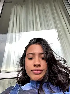 Snapshot of AlessaPears chatting on 12-20-24, 08:55 AlessaPears online show from 12-20-24, 08:55