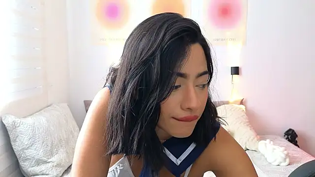 Snapshot of AlessaPears chatting on 10-22-25, 08:30 AlessaPears online show from 10-22-25, 08:30