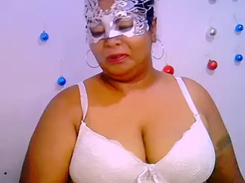 Mysterylady143 online show from 02-17-25, 06:37