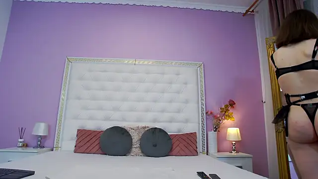 Lenna Paul online show from 01-14-26, 05:13