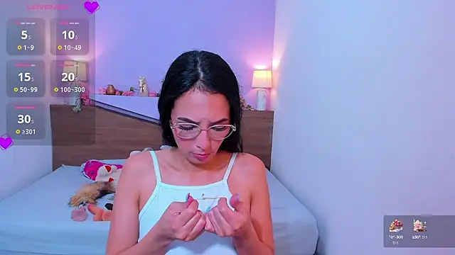MichellRose7 online show from 02-21-25, 08:27
